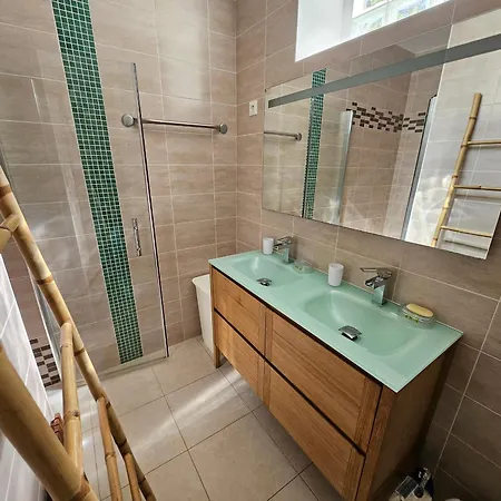 Arcachon: Charmante Maison T3 Proche Et Commerces, 2 Chambres, Wi-fi, Ideale Familles - Fr-1-319-35 Dom wakacyjny